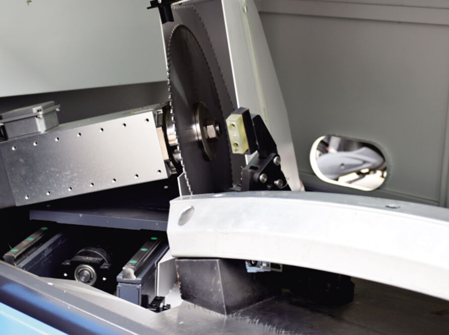 Jiurun Aluminum Cutting Machine AI future tech interface for smart production