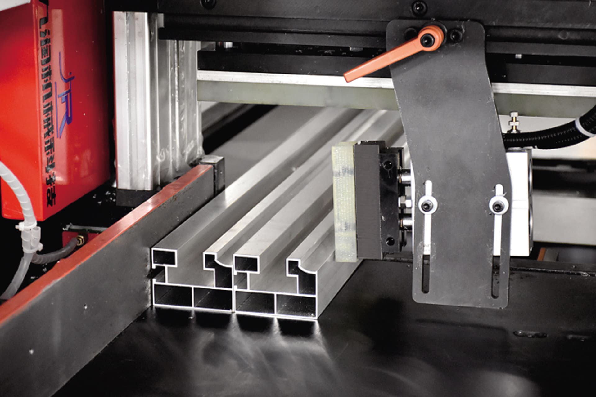 Automatic Feeding System