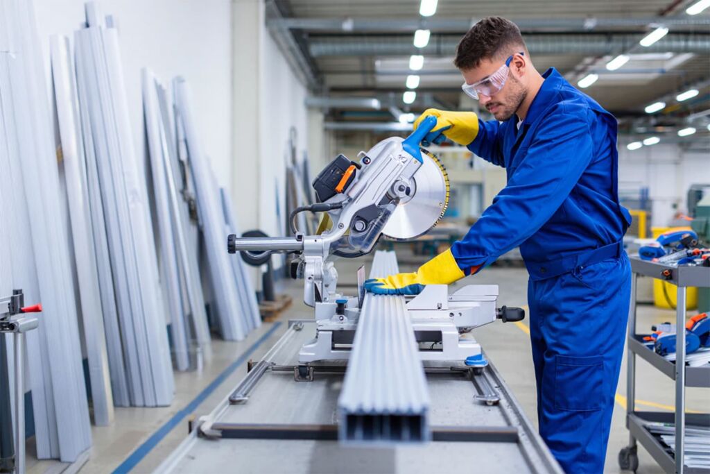 New Energy Aluminum Profile Cutting Efficiency