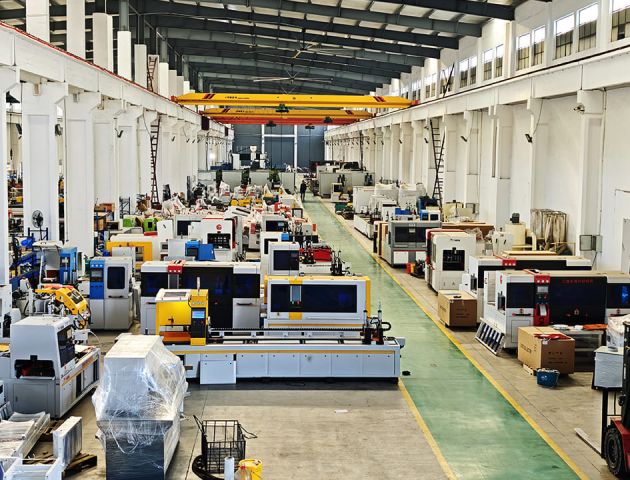 Jiurun aluminum cutting machine factory panorama, industrial machinery manufacturing facility